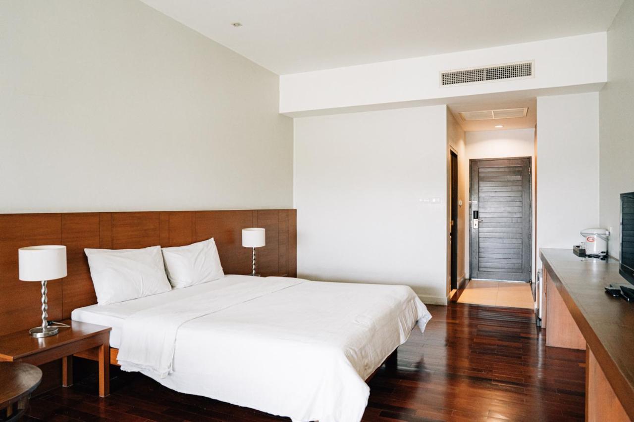 Ban Phai Inpawa Hotel מראה חיצוני תמונה