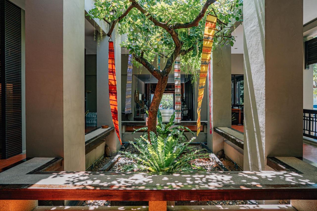 Ban Phai Inpawa Hotel מראה חיצוני תמונה