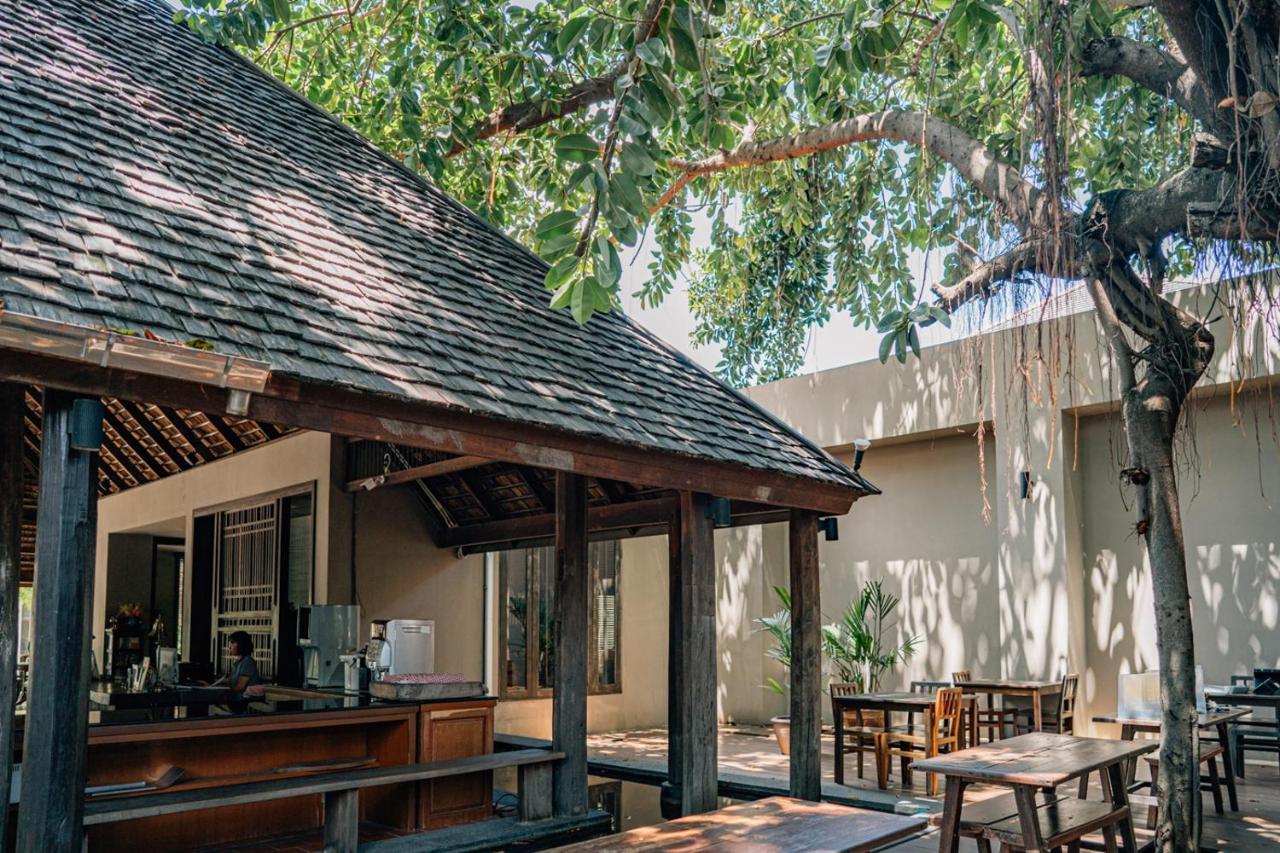 Ban Phai Inpawa Hotel מראה חיצוני תמונה